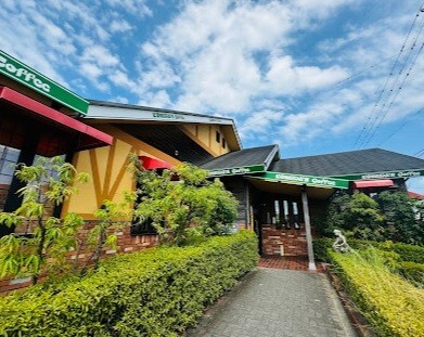 飲食店　コメダ珈琲店半田瑞穂店（飲食店）まで563m