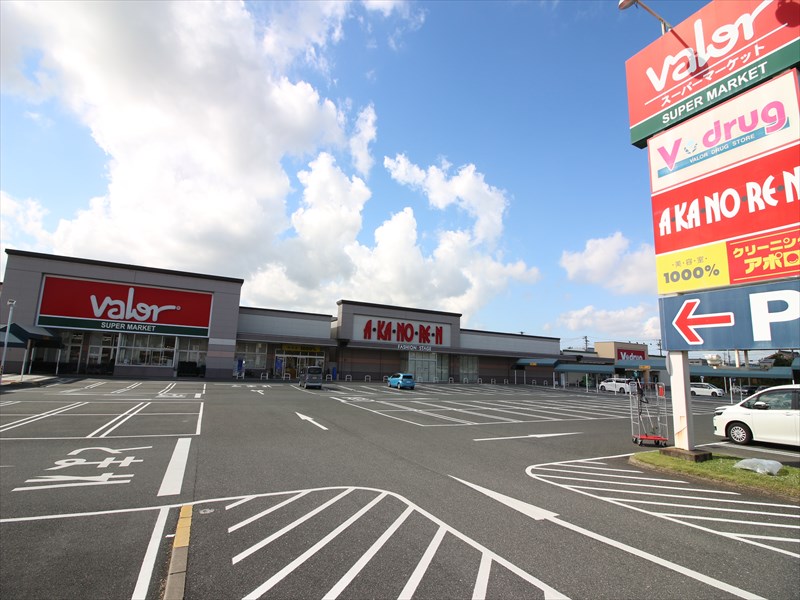 スーパー　バロー 豊川店（スーパー）まで407m