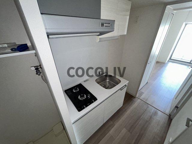 キッチン　同物件別部屋写真