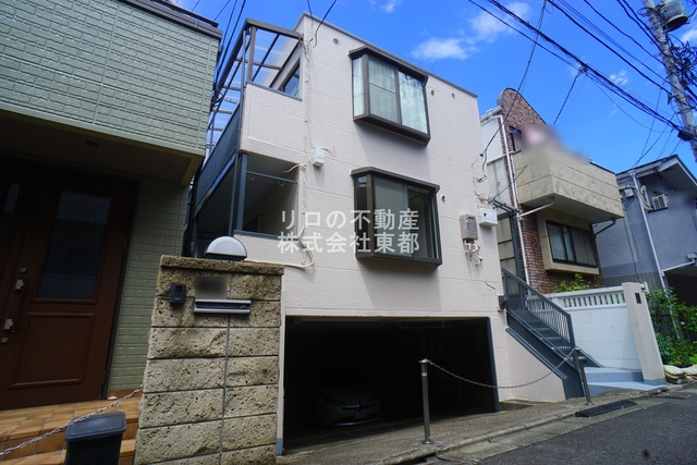 建物外観　通勤・通学・買物、全て便利な好立地の物件です！