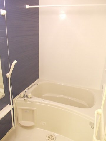 バス・シャワールーム　日々の疲れを癒すお風呂付です