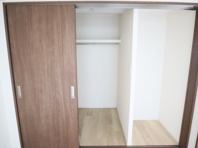収納　※反転同型モデル