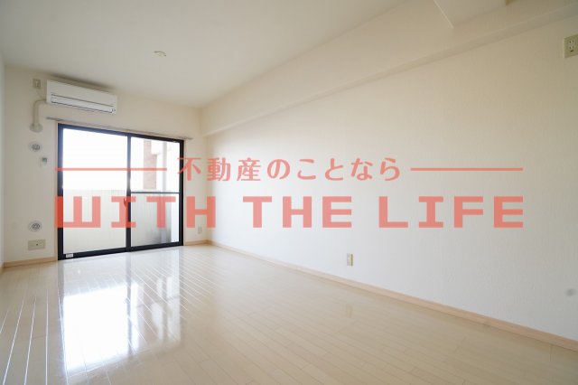 居室・リビング　ゆったりとした居間です