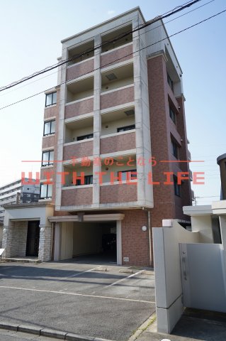 建物外観　外観は落ち着いています