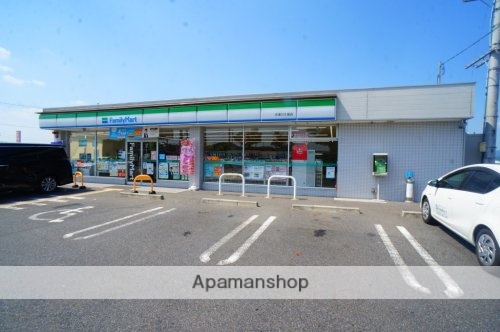 コンビニ　ファミリーマート　木津川久保店（コンビニ）まで732m