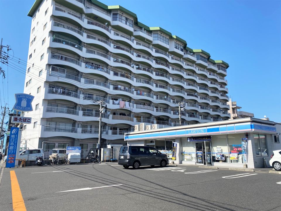 コンビニ　ローソン唐湊新川店（コンビニ）まで500m