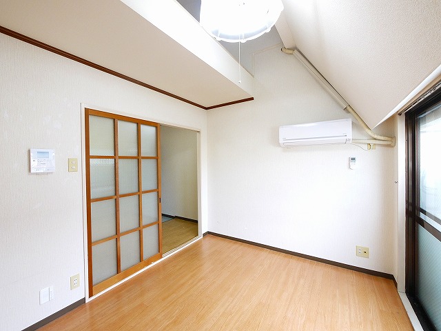 居室・リビング　おしゃれな居間です