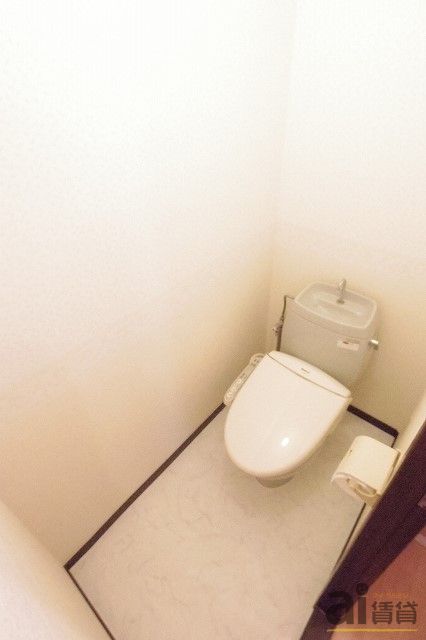 トイレ　※同仕様写真です