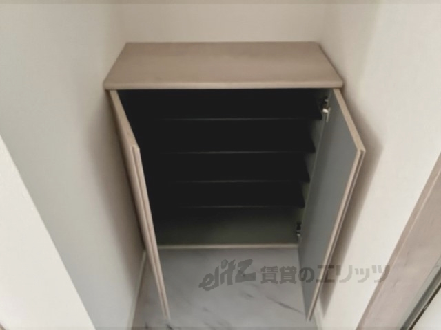 収納　下駄箱
