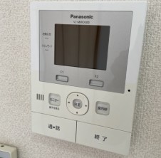 セキュリティ　モニタ付インターホン