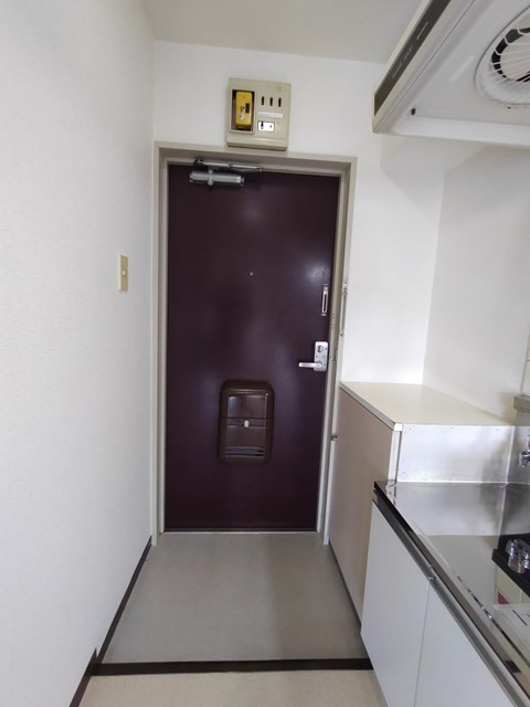 玄関　玄関です。