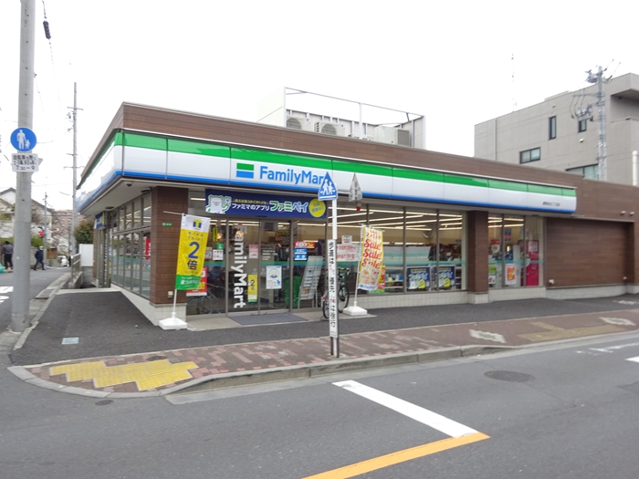 コンビニ　ファミリーマート練馬桜台二丁目店（コンビニ）まで315m
