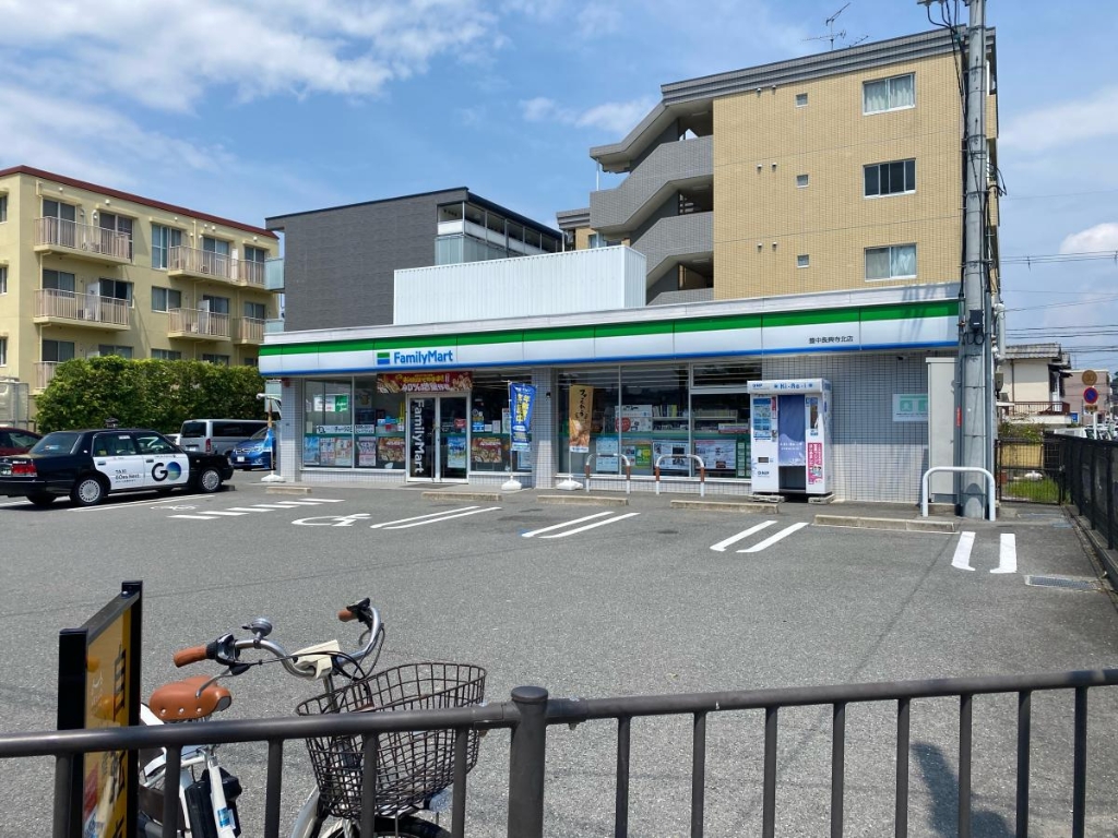 コンビニ　ファミリーマート 豊中長興寺北店（コンビニ）まで1492m