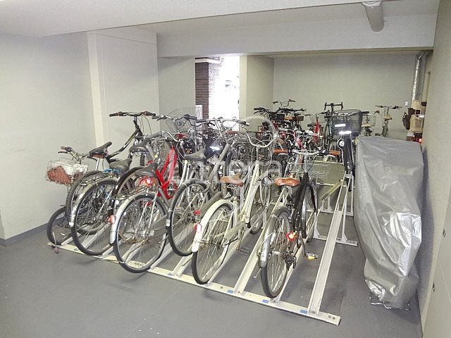 駐車場　駐輪場