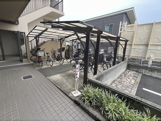 その他　駐輪場