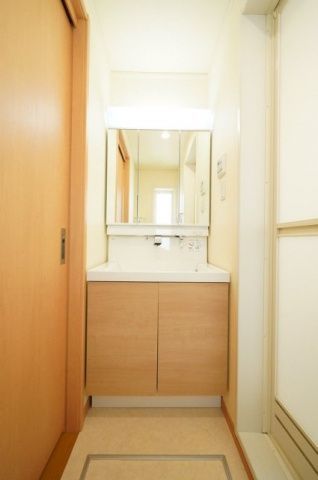 洗面設備　メゾンオルテ　北区田端新町2