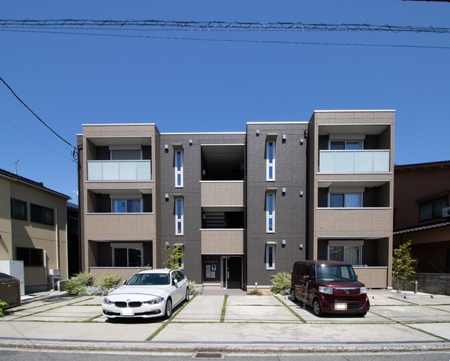 建物外観　建物外観