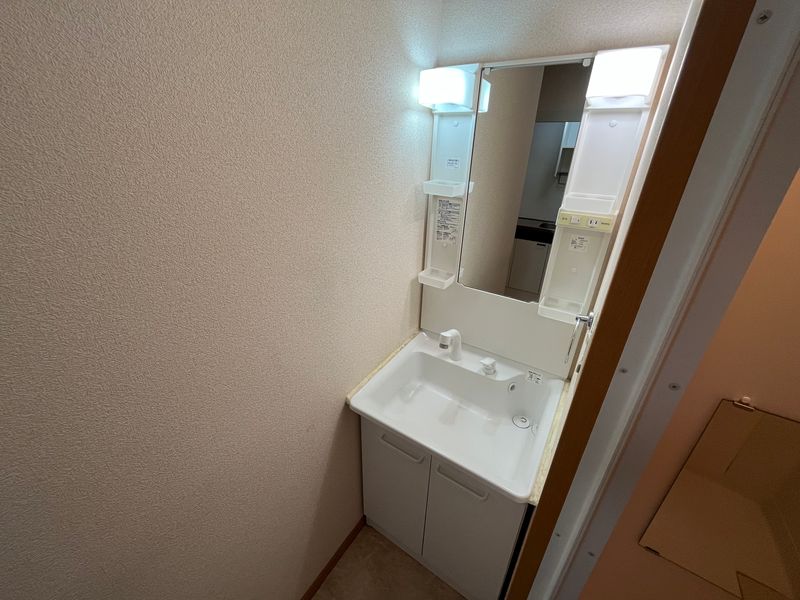 洗面設備　独立洗面化粧台付き☆