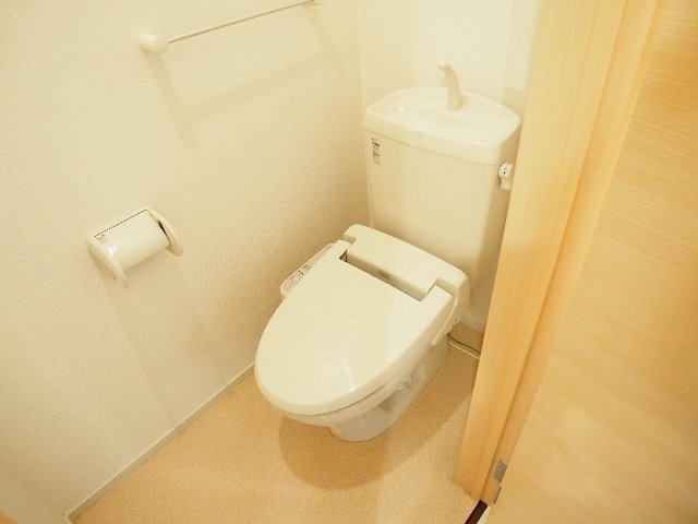 トイレ　シンプルで使いやすいトイレです
