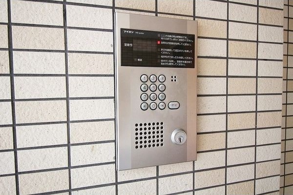 セキュリティ　名古屋で一番初期費用の安い賃貸専門の不動産会社です(^^)