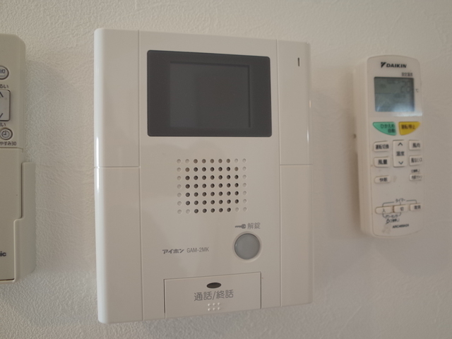 セキュリティ　来客の方が見えて安心、ＴＶモニターホン。