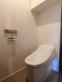 トイレ　コンパクトで使いやすいトイレです