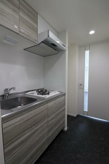 キッチン　別部屋写真参照?