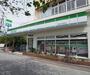 コンビニ　ファミリーマート梶友西向日駅前店（コンビニ）まで600m