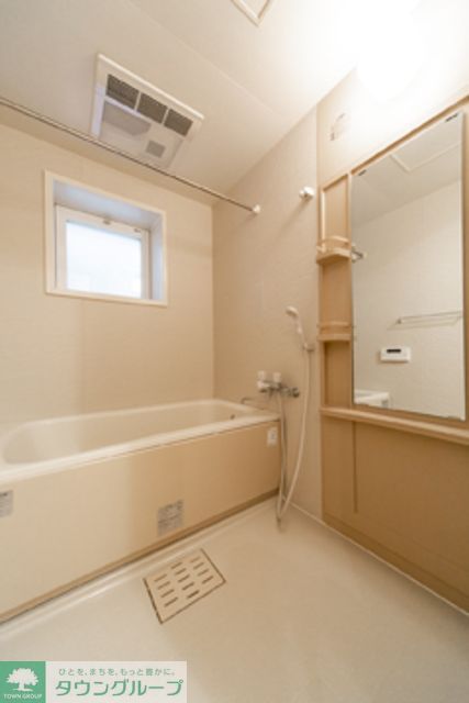 バス・シャワールーム　※写真は同タイプ住戸です。