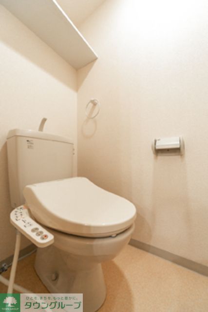 トイレ　※写真は同タイプ住戸です。