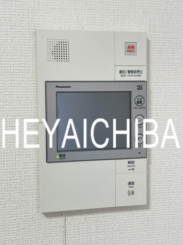 セキュリティ　モニター付きインターホン