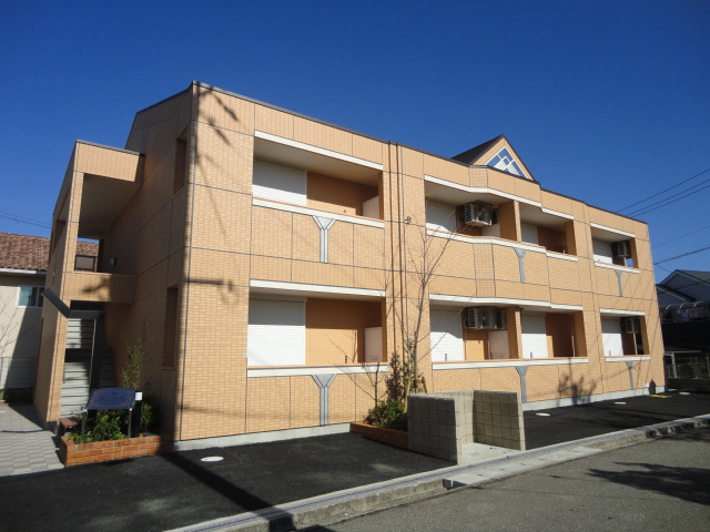 建物外観　外観写真（昼）