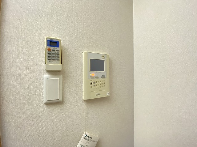 セキュリティ　モニター付きインターホンです