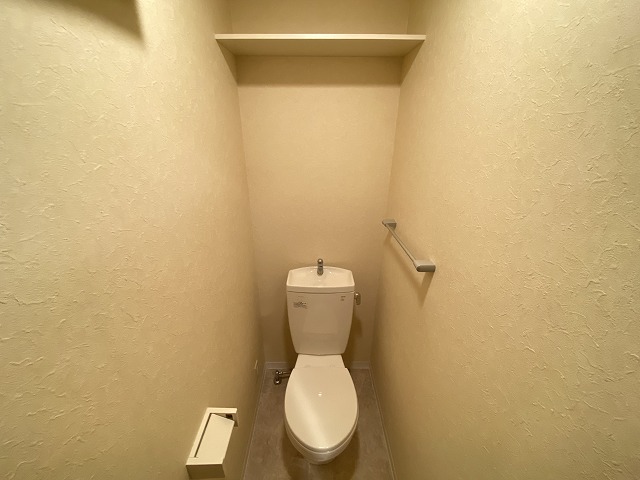 トイレ　シンプルで使いやすいトイレです