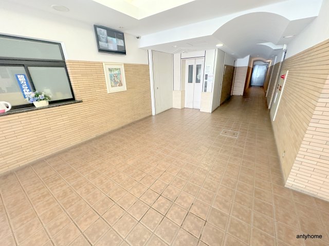 ロビー