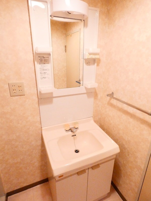 洗面設備　同仕様写真