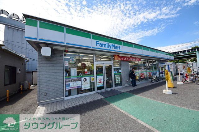 コンビニ　ファミリーマート相鉄さがみ野駅店（コンビニ）まで80m