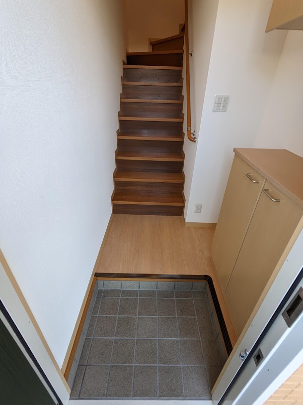 玄関　シャーメゾン道場南(GoodHome)