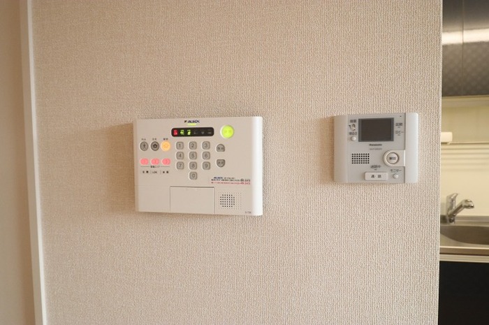 セキュリティ　アルソックホームセキュリティー＆モニター付きインターホン