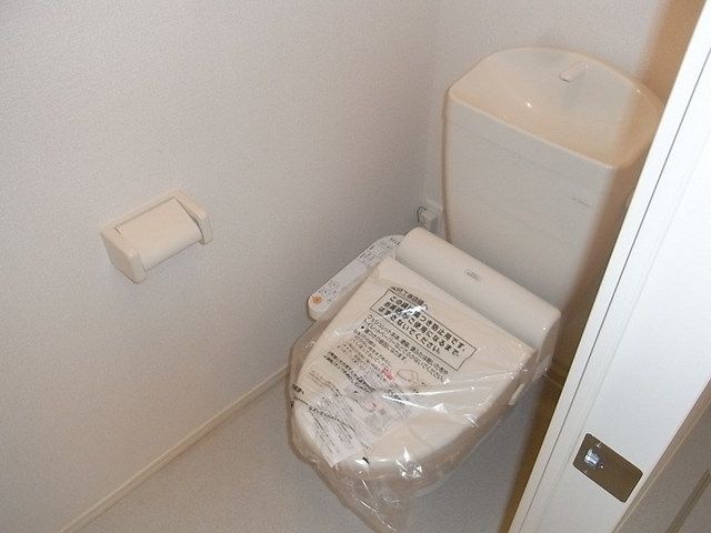 トイレ　ウォシュレットトイレ