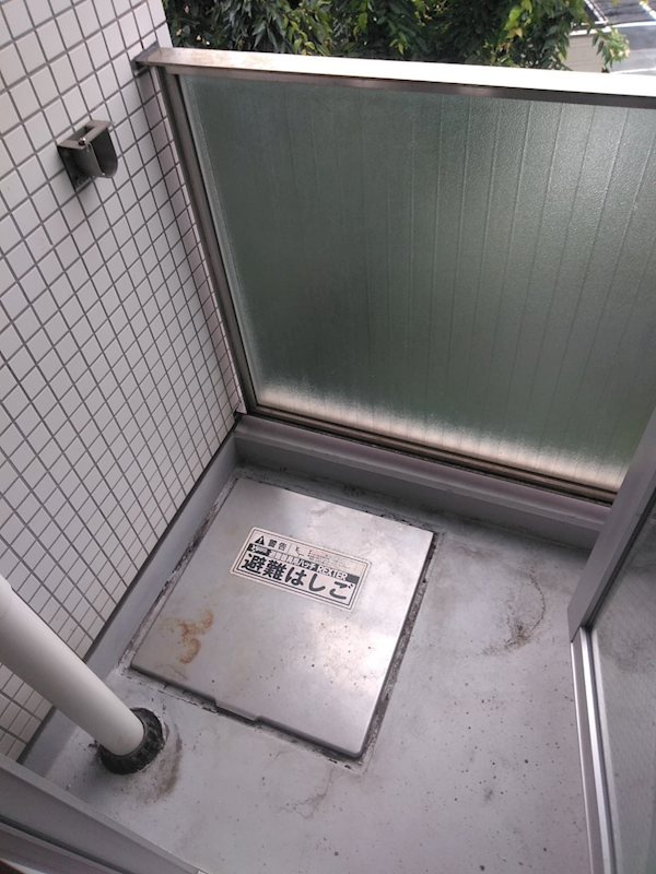 バルコニー