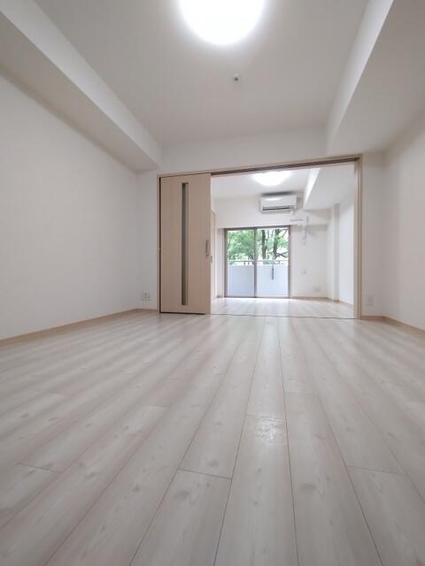 居室・リビング　他号室　同施工参考写真