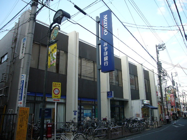 銀行　みずほ銀行ひばりが丘支店（銀行）まで442m