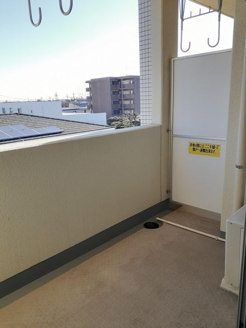 バルコニー