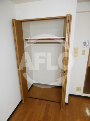 収納　フォレスト新町　クローゼット