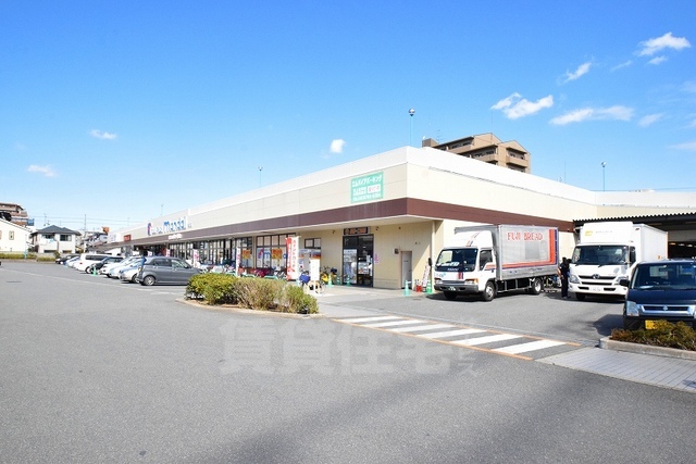 スーパー　万代　御厨店（スーパー）まで841m