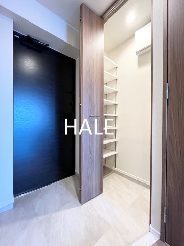 バス・シャワールーム　※募集部屋/建具扉・フローリング：ホワイト