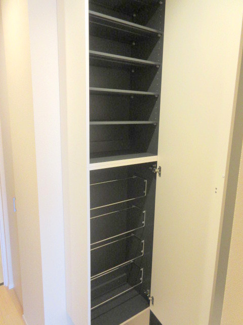玄関　★大型シューズＢＯＸ★