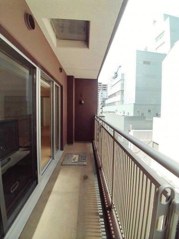 バルコニー　※同物件別住戸の写真を参考に掲載しております。