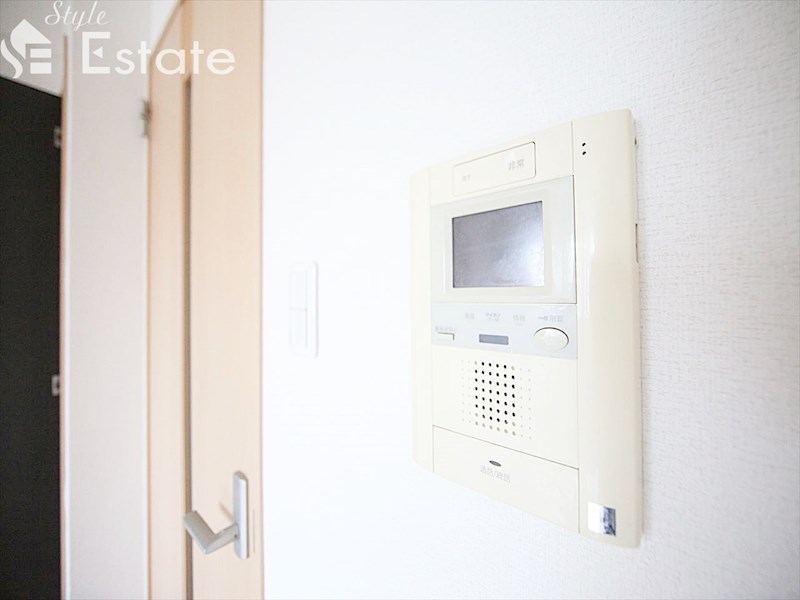 セキュリティ　モニター付きインターホン